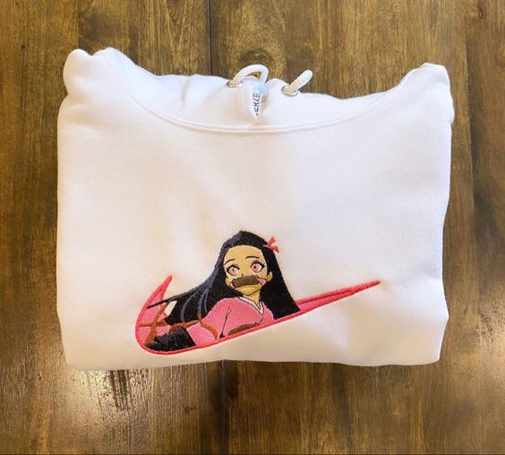 Sweat à capuche personnalisable - broderie moyenne